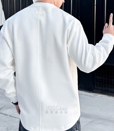 市场上装-T恤-欧货T恤