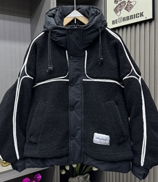 市场上装-夹克-休闲夹克