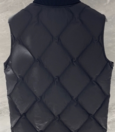 市场上装-马夹-休闲马夹