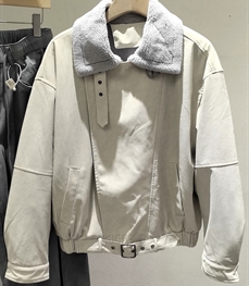 市场上装-皮衣-休闲皮衣