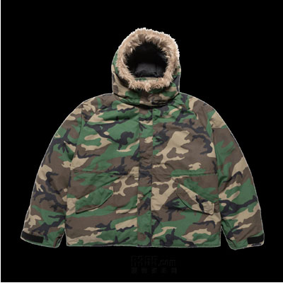 美国《YEEZY》2025秋冬休闲时尚男装