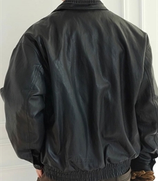 市场上装-皮衣-休闲皮衣