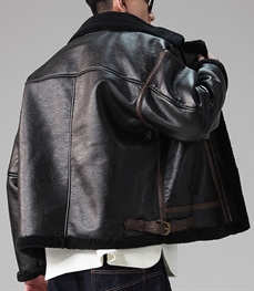 市场上装-皮衣-休闲皮衣