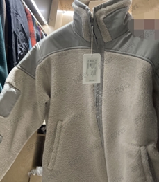 市场上装-夹克-休闲夹克【实拍】