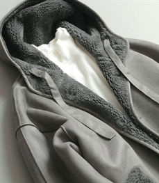 市场上装-皮衣-休闲皮衣