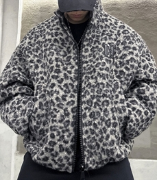 市场上装-夹克-休闲夹克