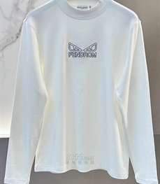 市场上装-T恤-欧货T恤