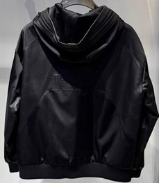 市场上装-皮衣-休闲皮衣