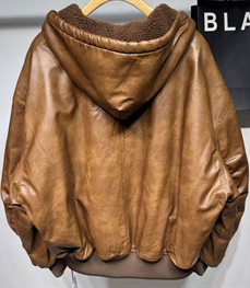 市场上装-皮衣-休闲皮衣