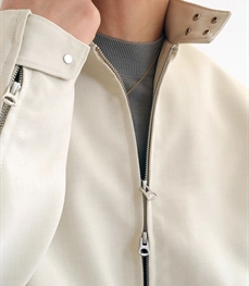 市场上装-皮衣-休闲皮衣