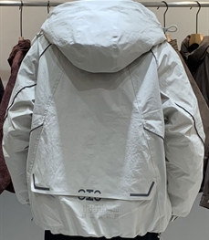 市场上装-棉衣/羽绒服-休闲棉服