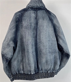 市场上装-夹克-休闲夹克