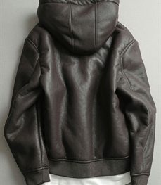 市场上装-皮衣-休闲皮衣