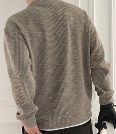 市场上装-毛衫-休闲毛衫