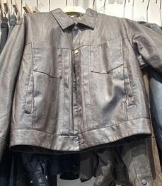 市场上装-皮衣-休闲毛衫【实拍】