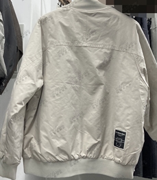 市场上装-夹克-休闲夹克