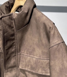 市场上装-皮衣-休闲皮衣