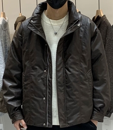 市场上装-皮衣-休闲皮衣