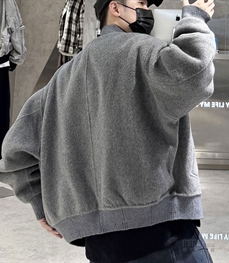 市场上装-夹克-休闲夹克