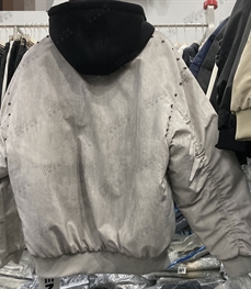 市场上装-夹克-休闲夹克