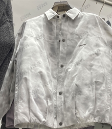 市场上装-夹克-休闲夹克