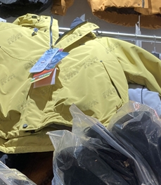 市场上装-棉衣/羽绒服-休闲棉服