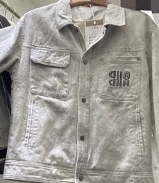 市场上装-夹克-休闲夹克