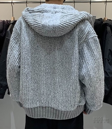 市场上装-毛衫-休闲毛衫