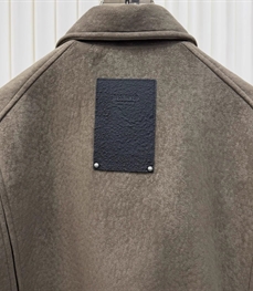 市场上装-皮衣-休闲皮衣