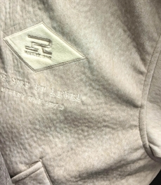 市场上装-皮衣-休闲皮衣