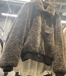 市场上装-夹克-休闲夹克