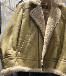 市场上装-皮衣-休闲毛衫