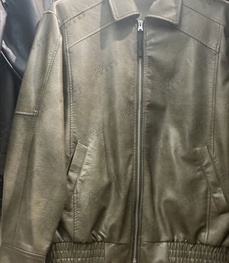 市场上装-皮衣-休闲毛衫