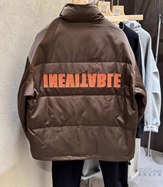 市场上装-皮衣-休闲皮衣