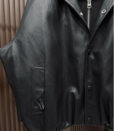 市场上装-皮衣-休闲皮衣