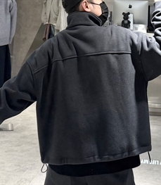 市场上装-夹克-休闲夹克