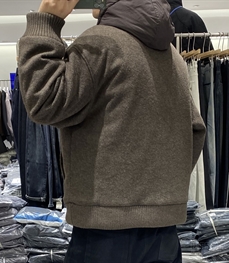 市场上装-夹克-休闲夹克