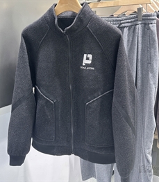 市场上装-夹克-休闲夹克