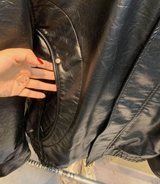 市场上装-皮衣-休闲皮衣