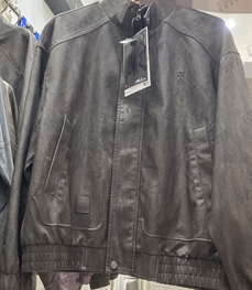 市场上装-皮衣-休闲皮衣