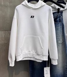 市场上装-卫衣-休闲卫衣