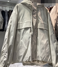 市场上装-夹克-休闲夹克