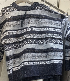 市场上装-毛衫-休闲毛衫