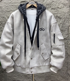 市场上装-夹克-休闲夹克