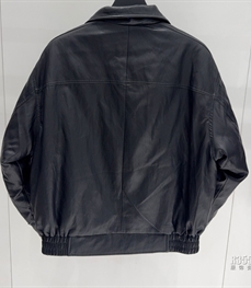 市场上装-皮衣-休闲皮衣