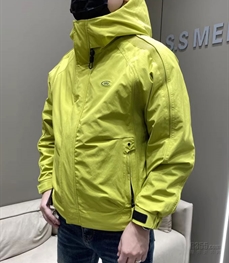 市场上装-棉衣/羽绒服-休闲棉服