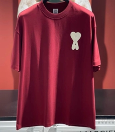 市场上装-T恤-欧货T恤