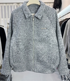 市场上装-夹克-休闲夹克