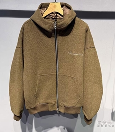 市场上装-夹克-休闲夹克