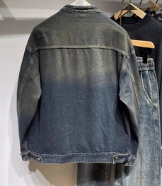 市场上装-夹克-休闲夹克